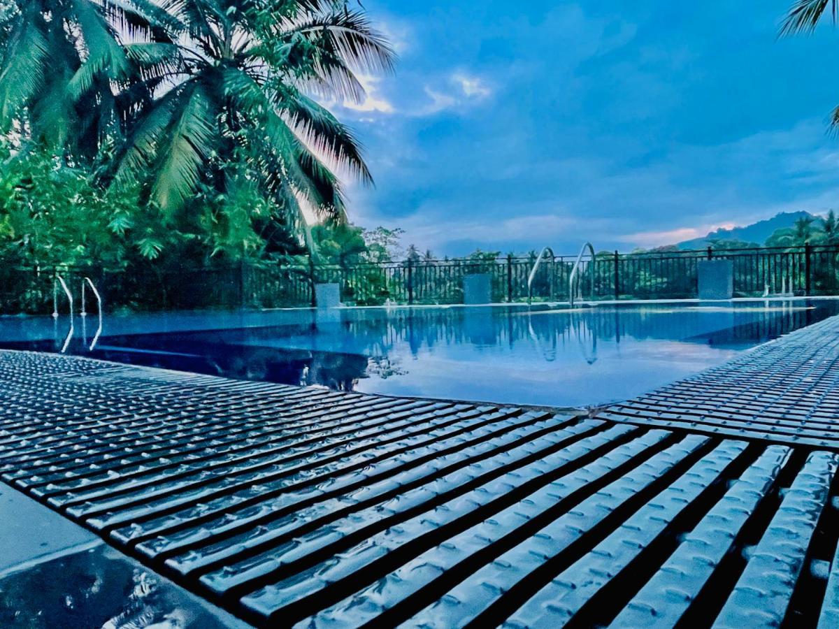 Travellers Halt Hotel Ratnapura Bagian luar foto