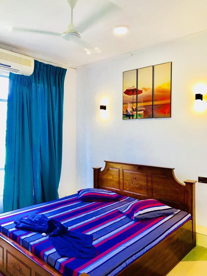 Travellers Halt Hotel Ratnapura Bagian luar foto